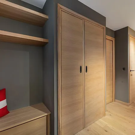 Apartment Splendide Avec Sauna A Moriond, Proche Telecabine Et Pistes - Fr-1-563-139 Courchevel